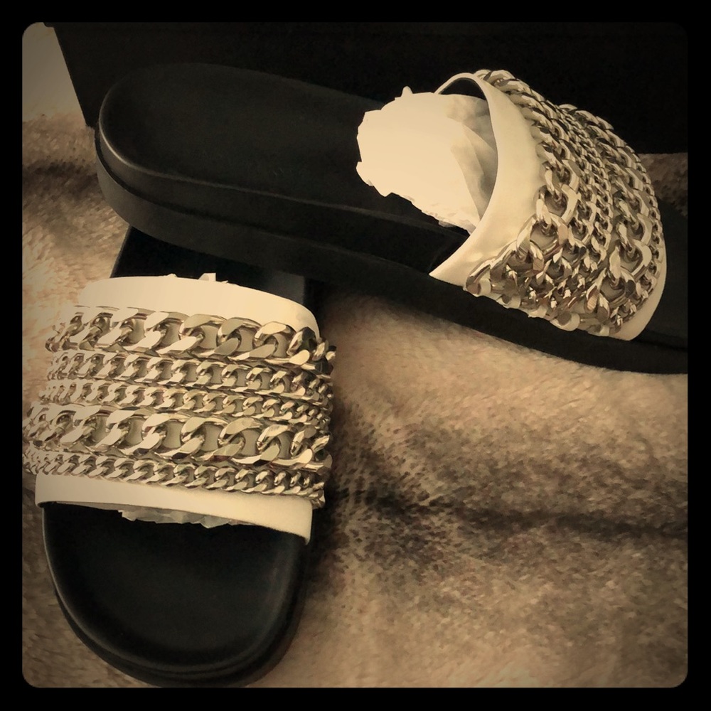 Kendall and Kylie slip on sandals